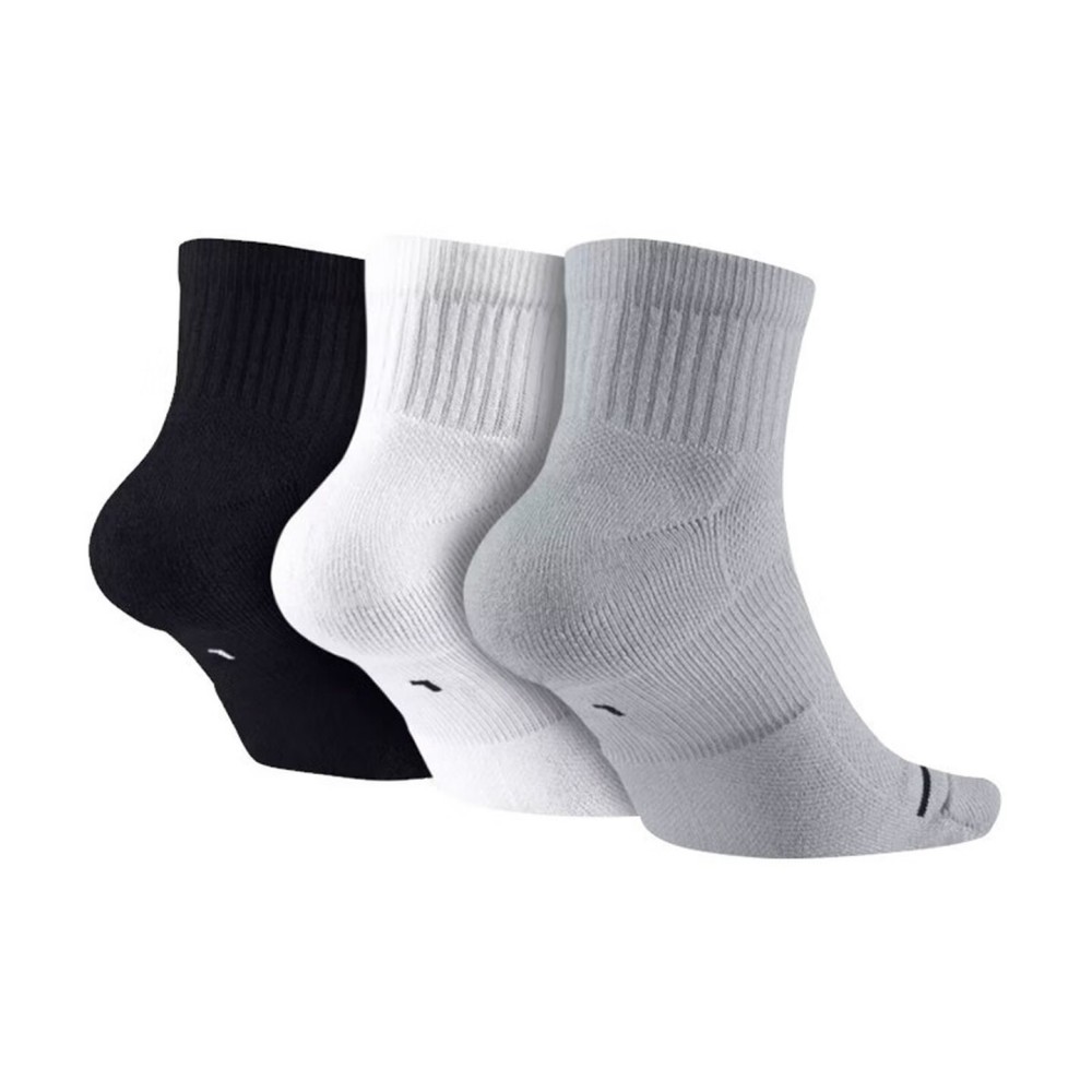 Nike Air Jordan Men's and Wome - Men Shoes Nike review and price